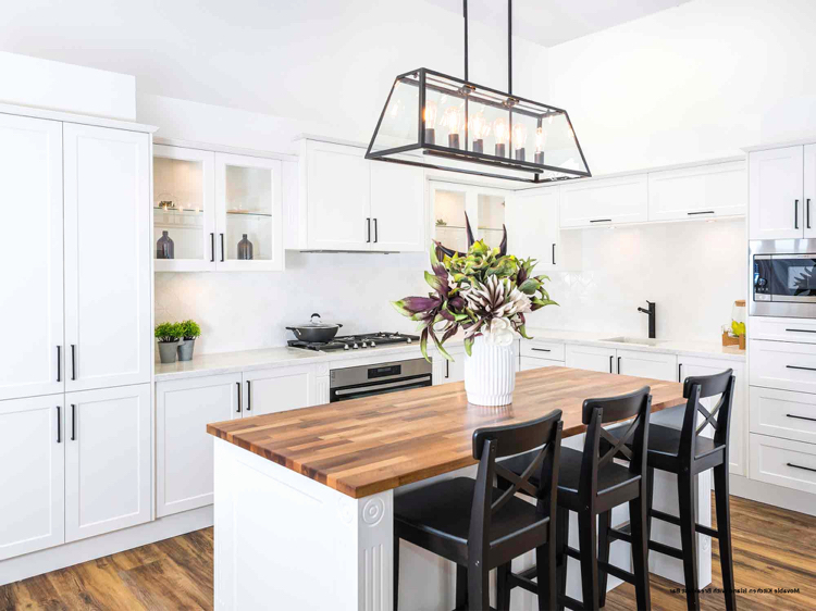 Kücheninsel mit Theke