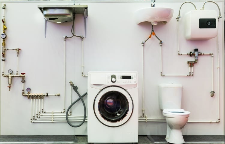 Niedriger Wasserdruck im Haus für Dusche, Waschmaschine, Toilette und Co.