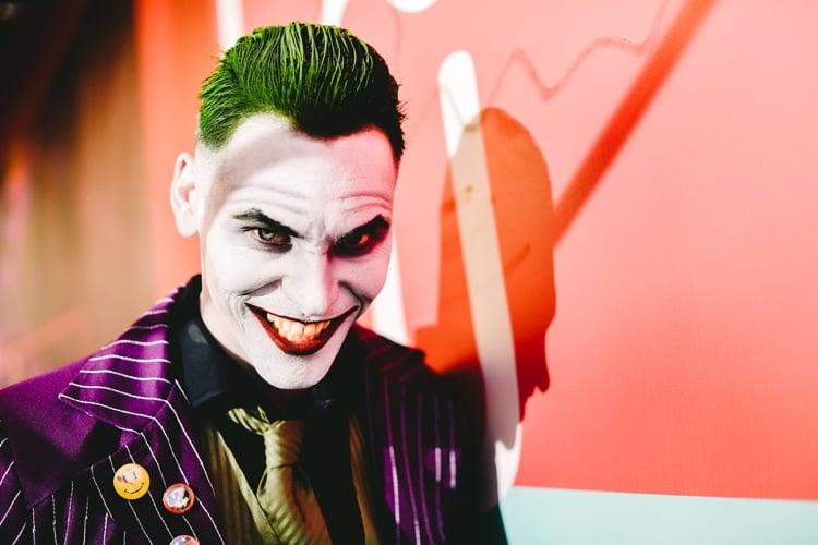 Coole Herren Kostüme zum Fasching sich als Joker verkleiden Ideen