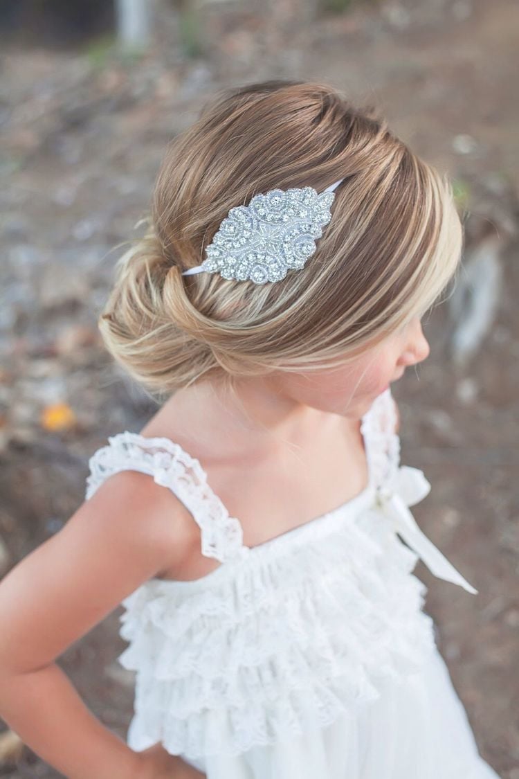 Frisur Prinzessin kleine Mädchen Hochsteckfrisuren Haaraccessoires Haarband