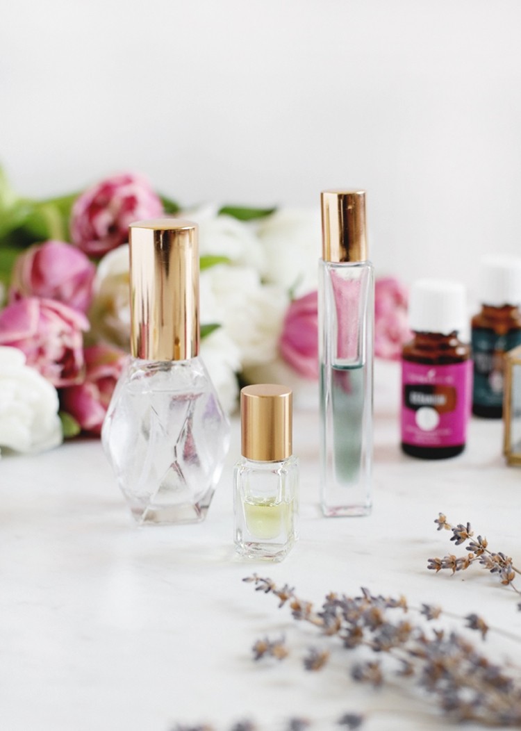 Parfum selber machen aus Duftölen kombinieren Tipps