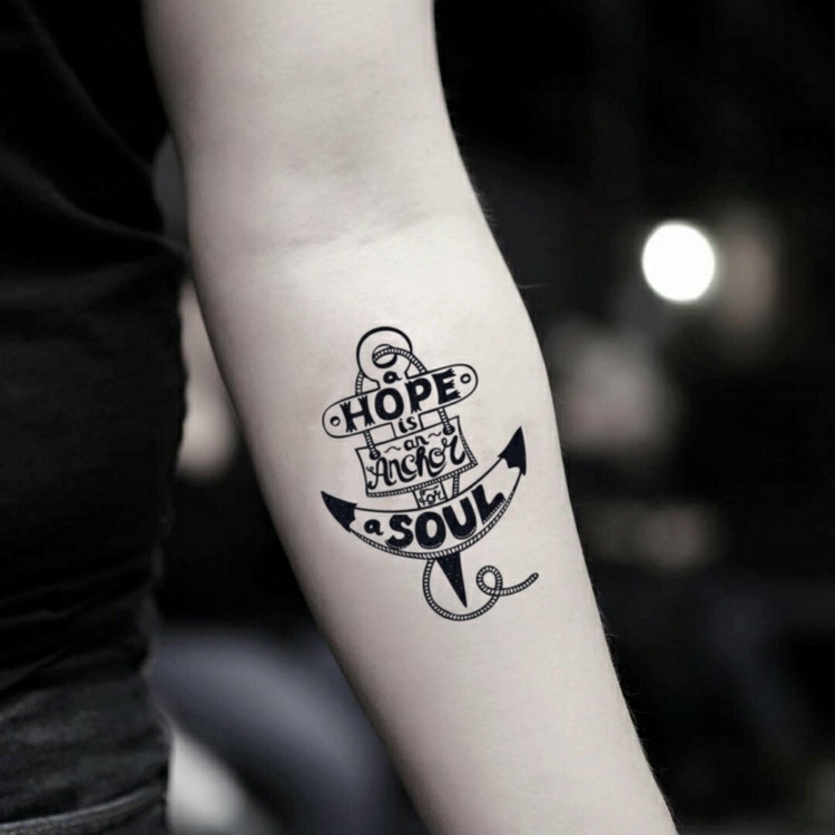Tattoo Hoffnung und Kraft Tattoosprüche Frau Ideen