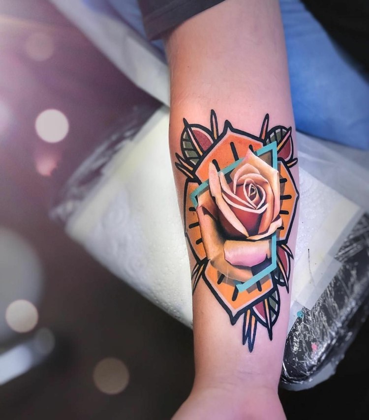 Blumentattoo Unterarm Frauen Tattoo Trends