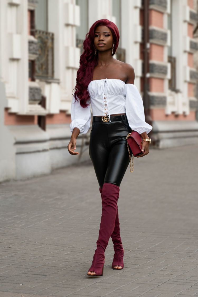 Overknee Stiefel Trends Lederhose Outfit Frauen