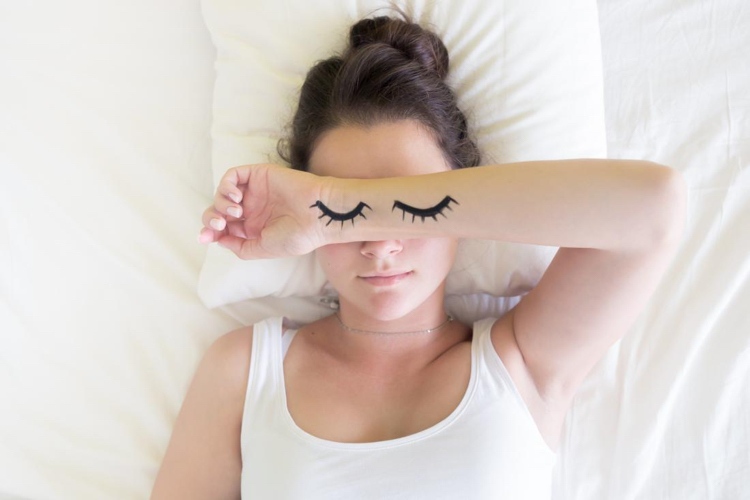 Warum ist lange schlafen ungesund die Gesundheitsrisiken im Überblick