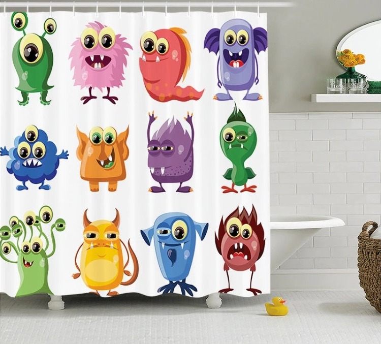 lustige keime und bakterien dargestellt auf duschvorhang im badezimmer