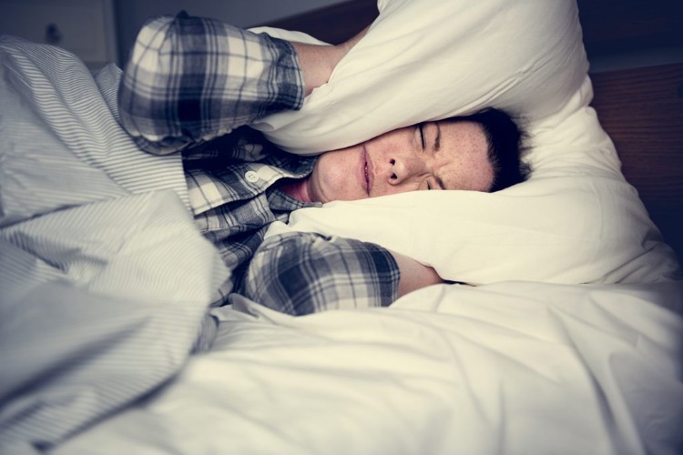 schlafmangel symptome folgen und ursachen