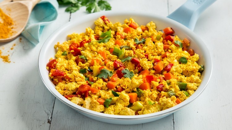 vegan scrambled eggs with tofu recipe quick breakfast ideas