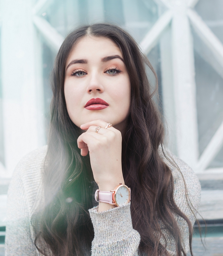 Armbanduhren in Rosegold und Pink von Frauen beliebt