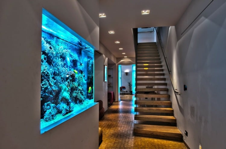 Wanddekoration Flur modern Wohntrends Aquarium Wohnwand Ideen