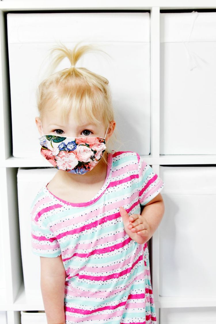 Atemschutzmaske für Kinder nähen aus Baumwolle mit hübschen Mustern und Motiven
