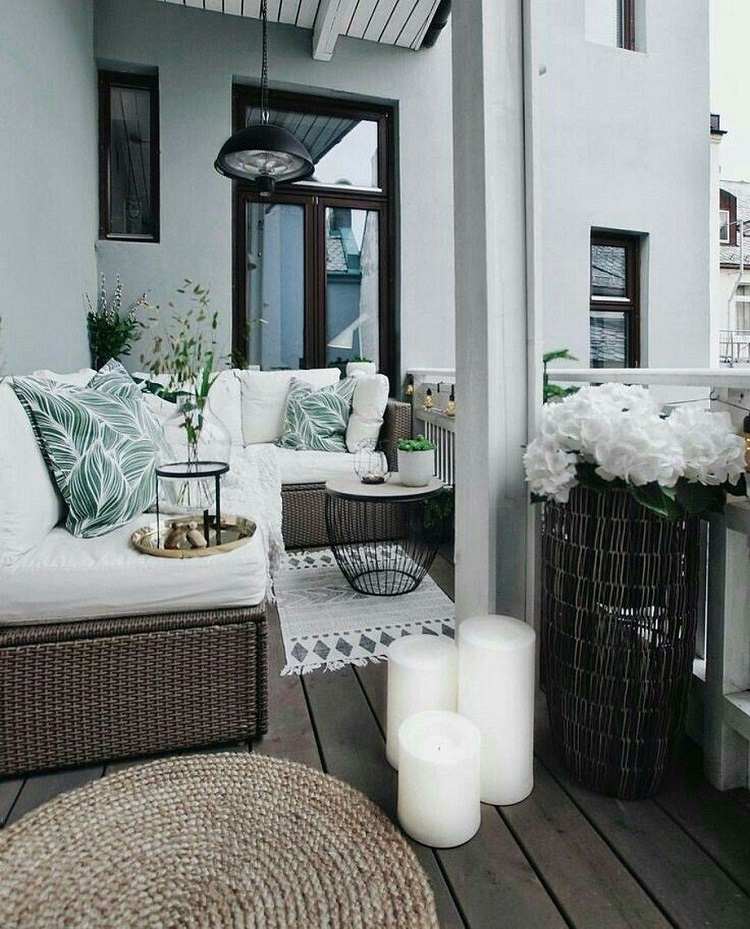 Balkontrends welche Möbel kleine Lounge Ecke Balkon