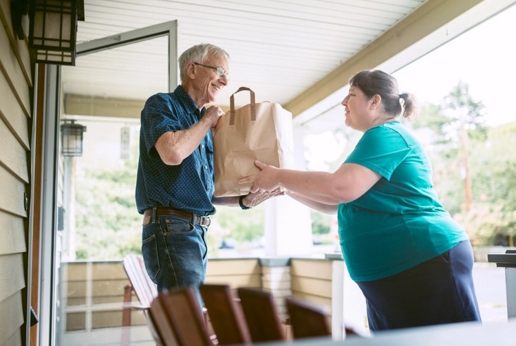Food-Delivery-Dienst für ältere Menschen