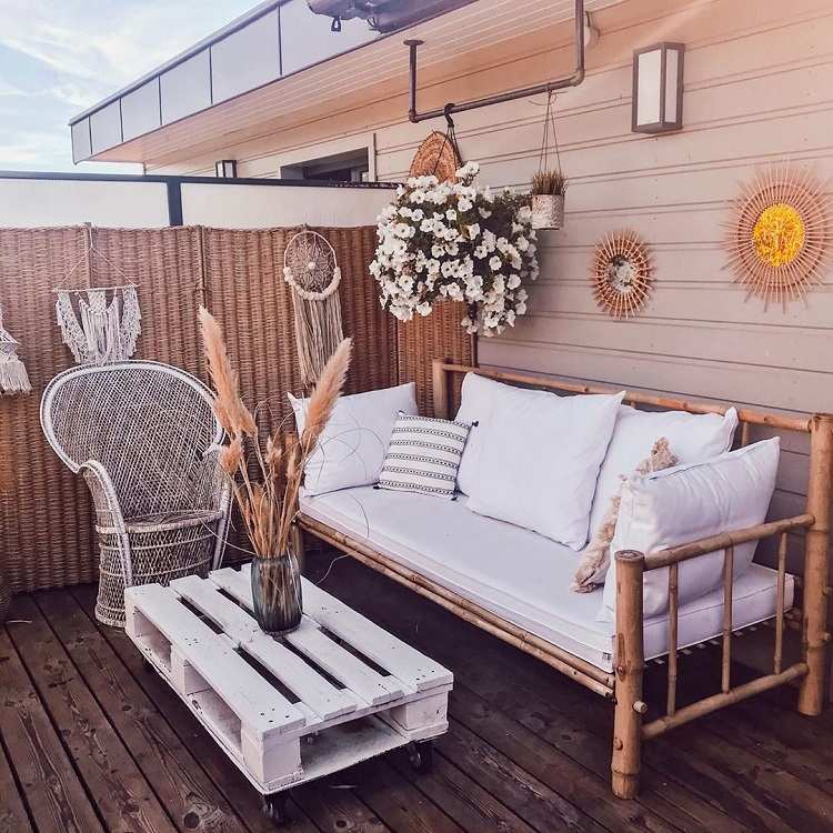 Lounge Möbel kleiner Balkon Kaffeetisch aus Paletten DIY