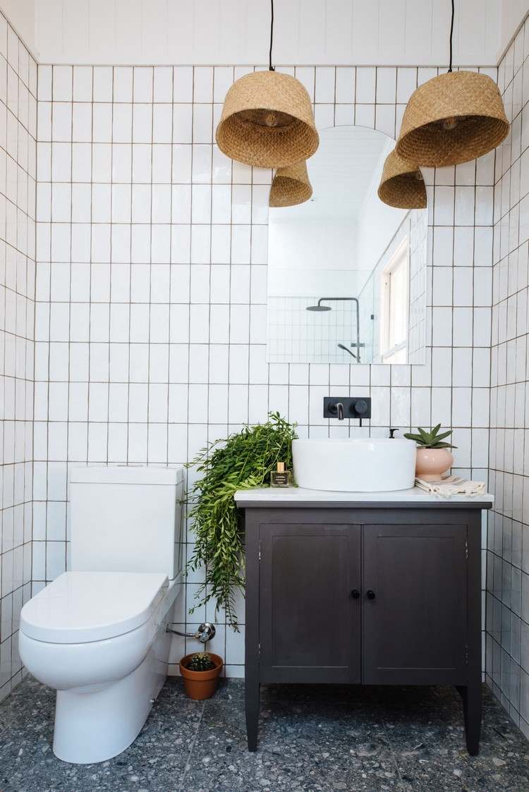 Vintage Badezimmer Schrank neu streichen