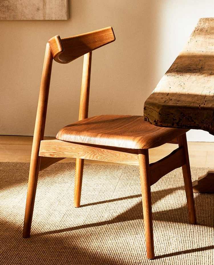 Zara Home Möbel 2020 Stuhl aus Eschenholz