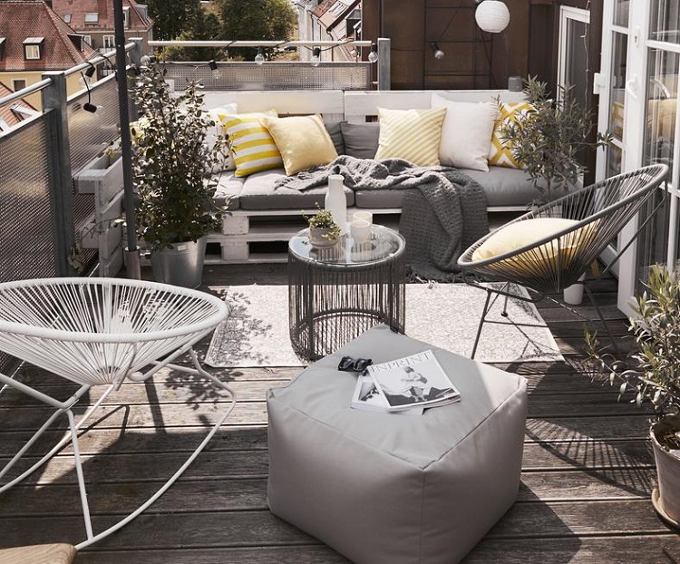 moderne Balkonmöbel Wohntrends kleiner Balkon Inspiration