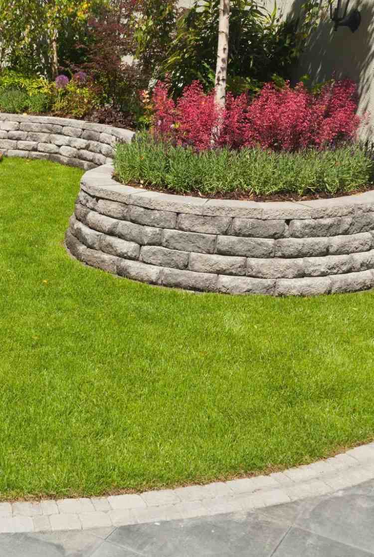 correctly arranged terrace edging with paving stones in gray