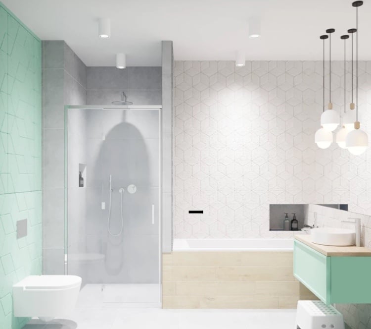 Badezimmer in Mintgrün und Weiß mit Badewannenverkleidung aus hellem Holz