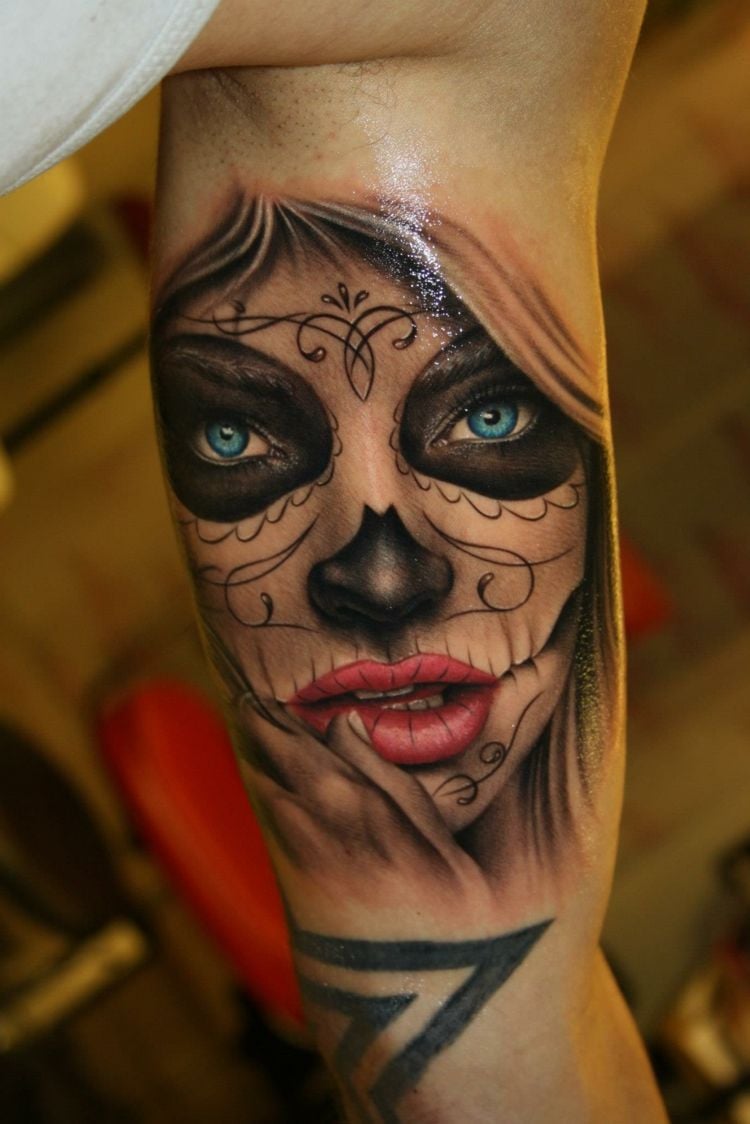 La Catrina Tattoo Designs Oberarm Tattoomotiv Frauen