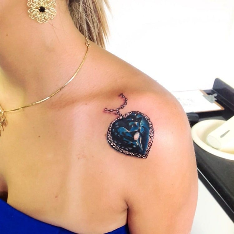 Schulter-Tattoo für Frauen klein Herz Diamant Tattoo