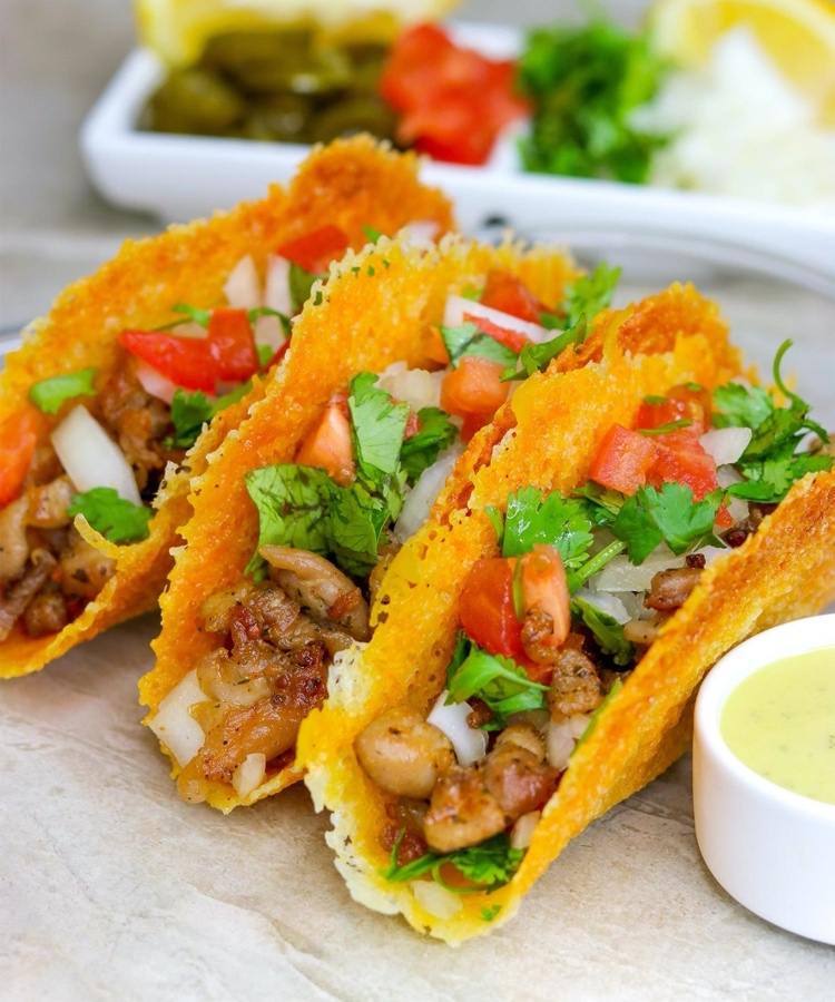 gesunde Tacos mit Cheddar-Tortillas