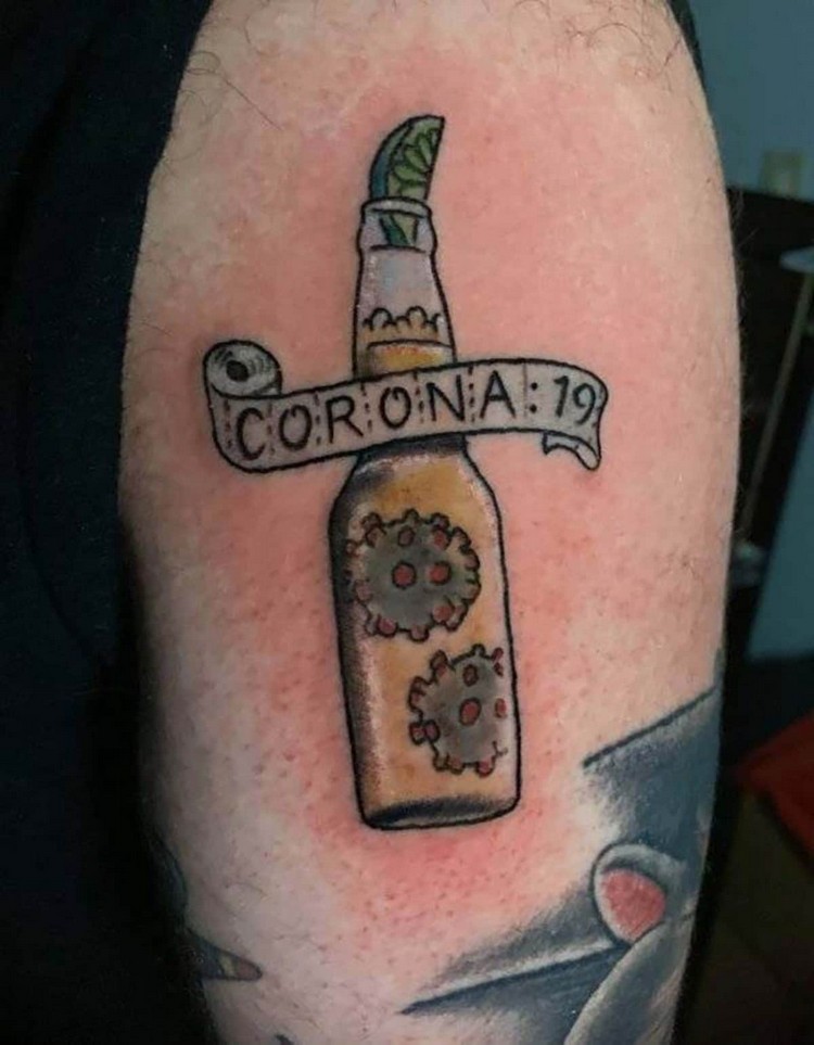 Corona Tattoo Design lustige Tätowierungen Ideen Covid 19 Tattoodesign