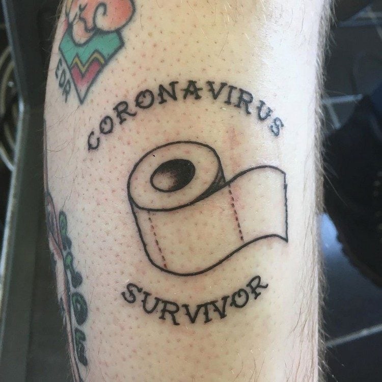 Coronavirus Tattoo Toilettenpapier Tattoodesign lustige Tattooideen