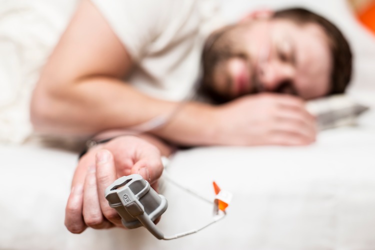 diagnostik von schlafapnoe und tiefschlaf verbessern mit medizinischer versorgung