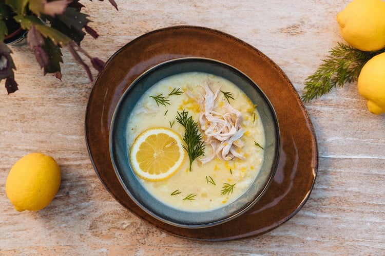 Avgolemono Suppe: Das beste Rezept und vegane Variante im Überblick!