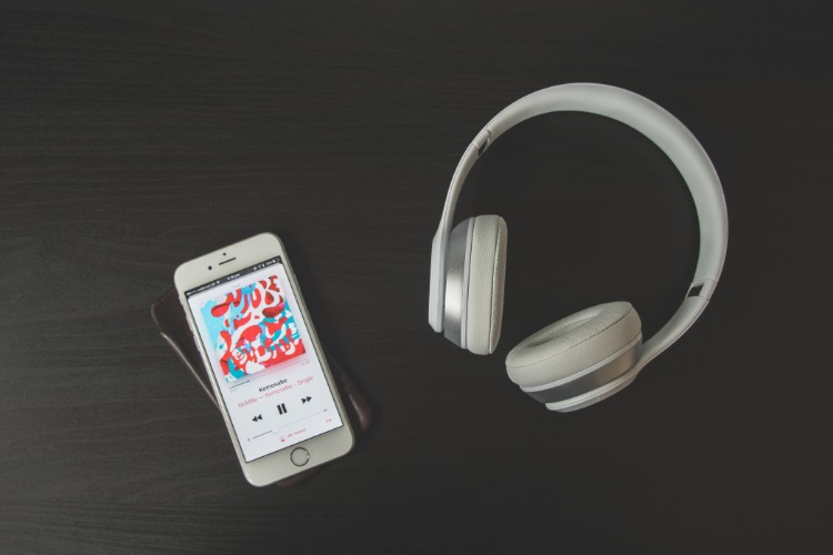 mobile geräte mit bluetooth funktionen zum musikhören