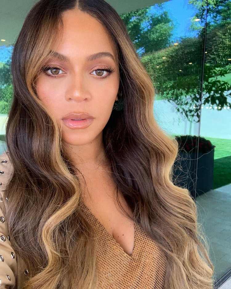 Beyonce hairstyles brown hair with blonde highlights rogue hair