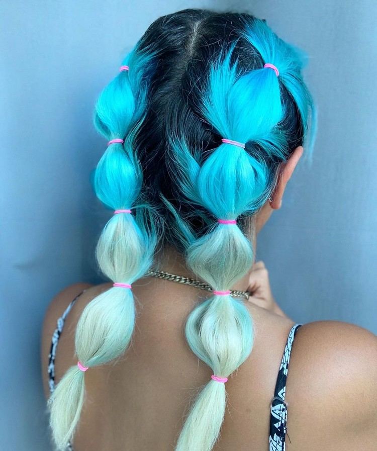 Blue hair in ombre look Bubble Braids hairstyle instructions