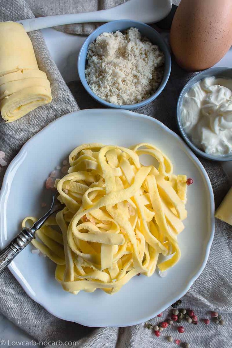Eier Nudeln selber machen Keto Spaghetti Rezepte Alternativen zu Pasta