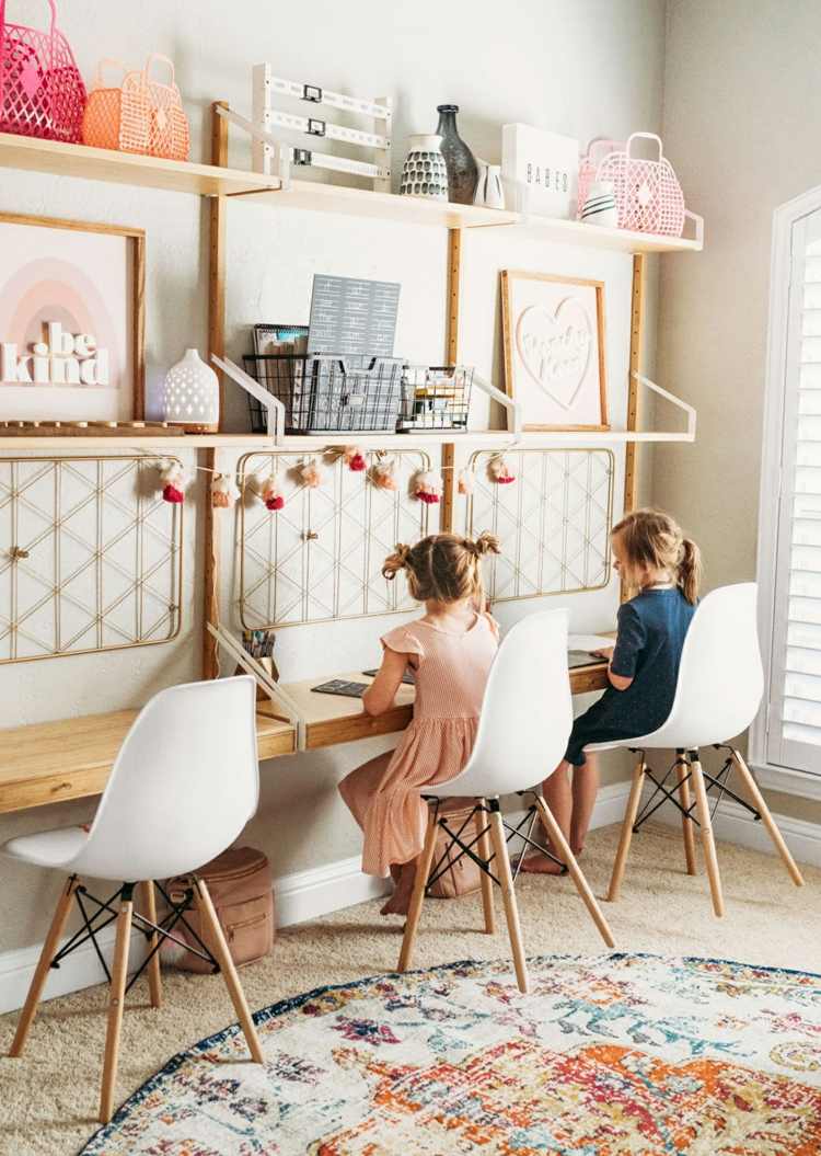 Furnishing idea for a room for the home school with Eames chairs and console as a desk