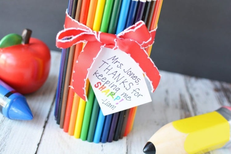 Farbenfrohe Geschenkidee für Lehrer als Dankeschön oder zum Abschied
