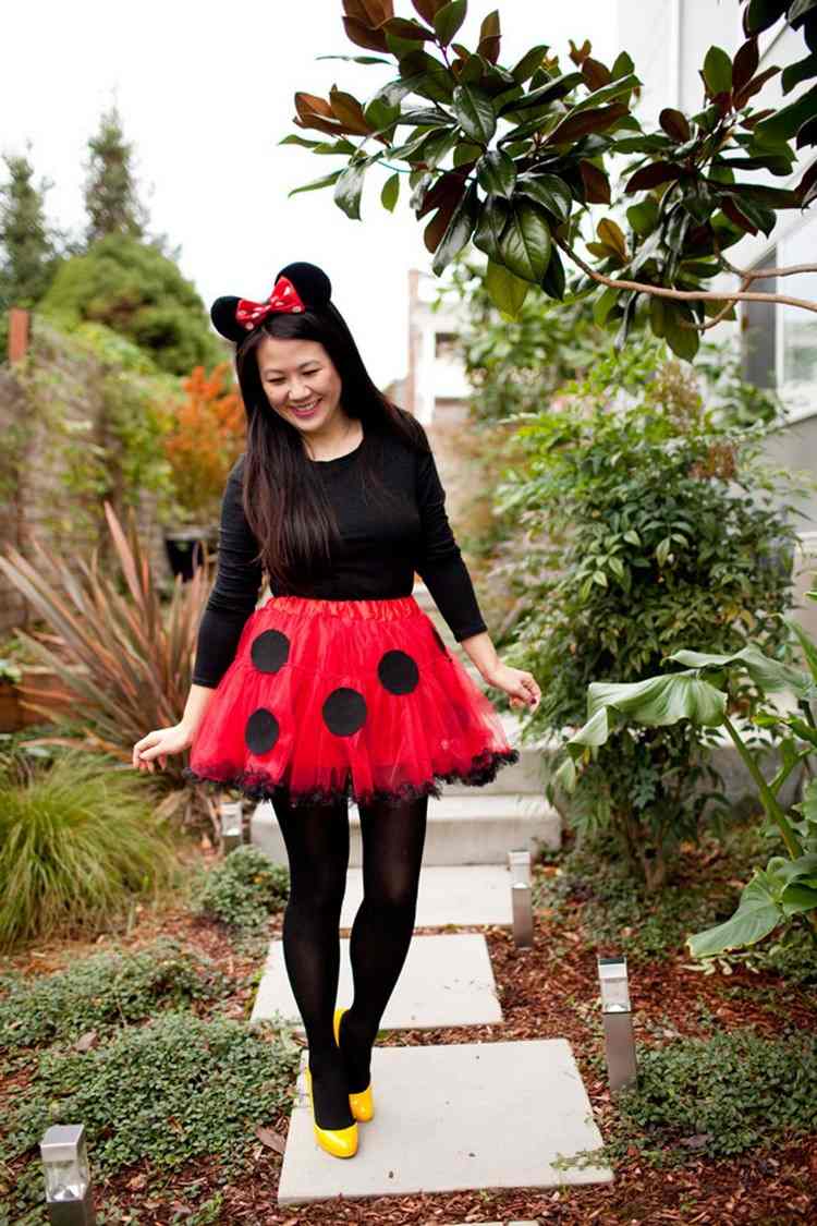 Minnie Mouse Halloween Kostüm selber machen Kostümideen für Teenager Mädchen