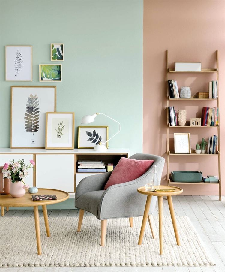Mint und Pfirsich als Wandfarben im Wohnzimmer