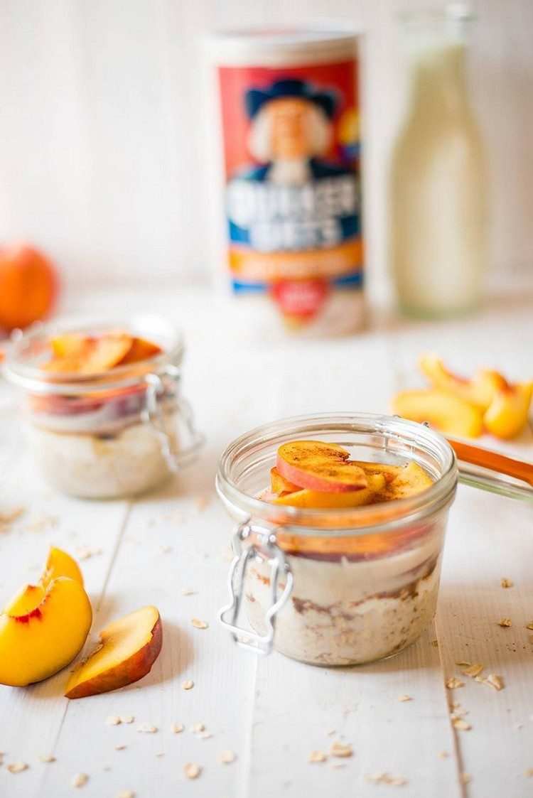 Overnight oats with peaches Breakfast recipes with oatmeal healthy Peach Cobbler recipe