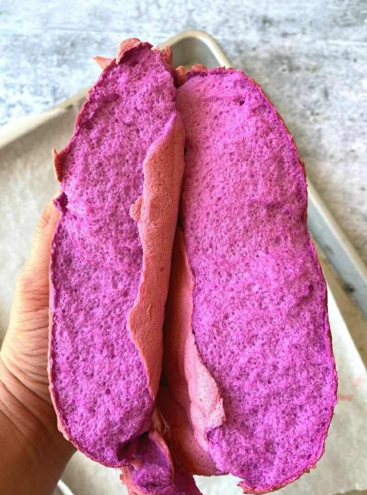 Pink cloud bread for parties and as a snack in between