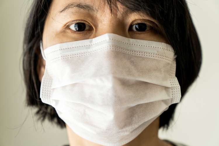 Schutzmasken schützen vor Vireninfektionen jeder Art
