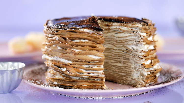 Tiramisukuchen aus Pfannkuchen Pfannkuchentorte Rezept mit Tiramisu Füllung