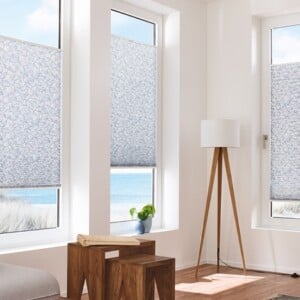 Wohnzimmer modern einrichten Wohntrends Sonnenschutz Plissee nach Maß bestellen