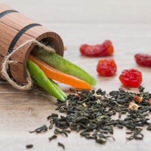antioxidantienreiche lebensmittel wie schwarzer tee und beeren könnten krebserregend sein