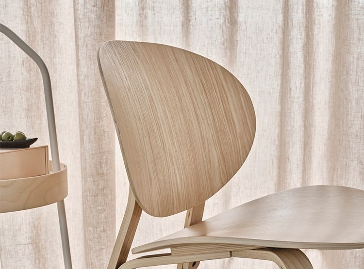Froset Sessel aus Holz aus dem neuen Ikea Katalog