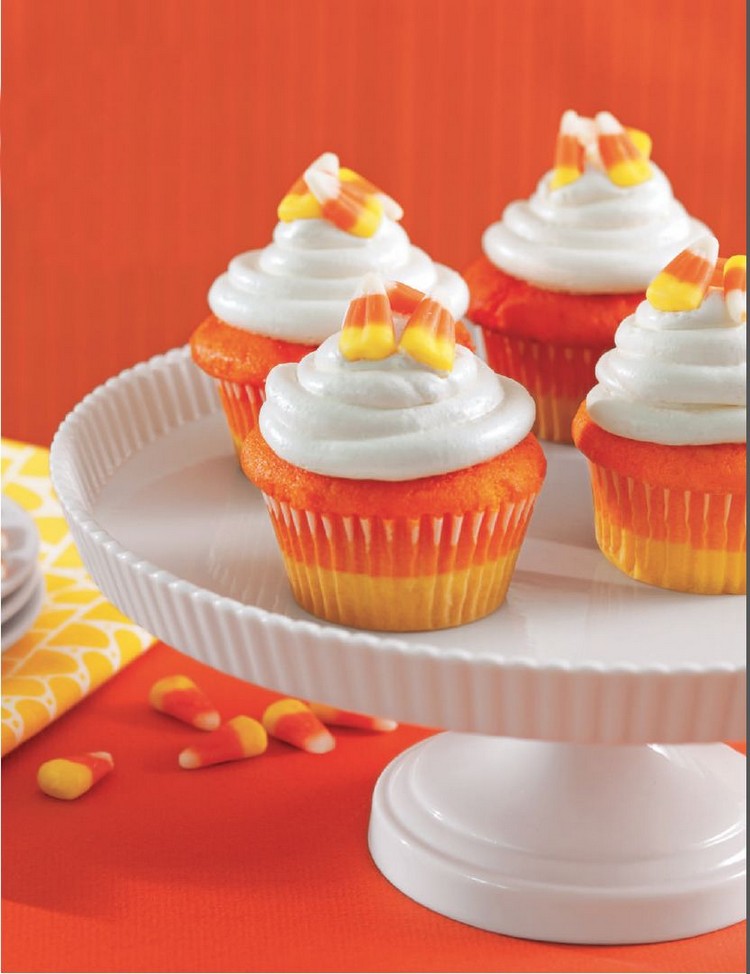 Halloween Cupcakes mit Zuckerguss Candy Corn Cookies Rezept