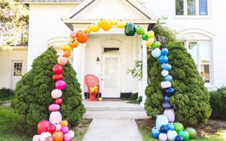 Halloween Deko für draußen selber machen in Regenbogenfarben