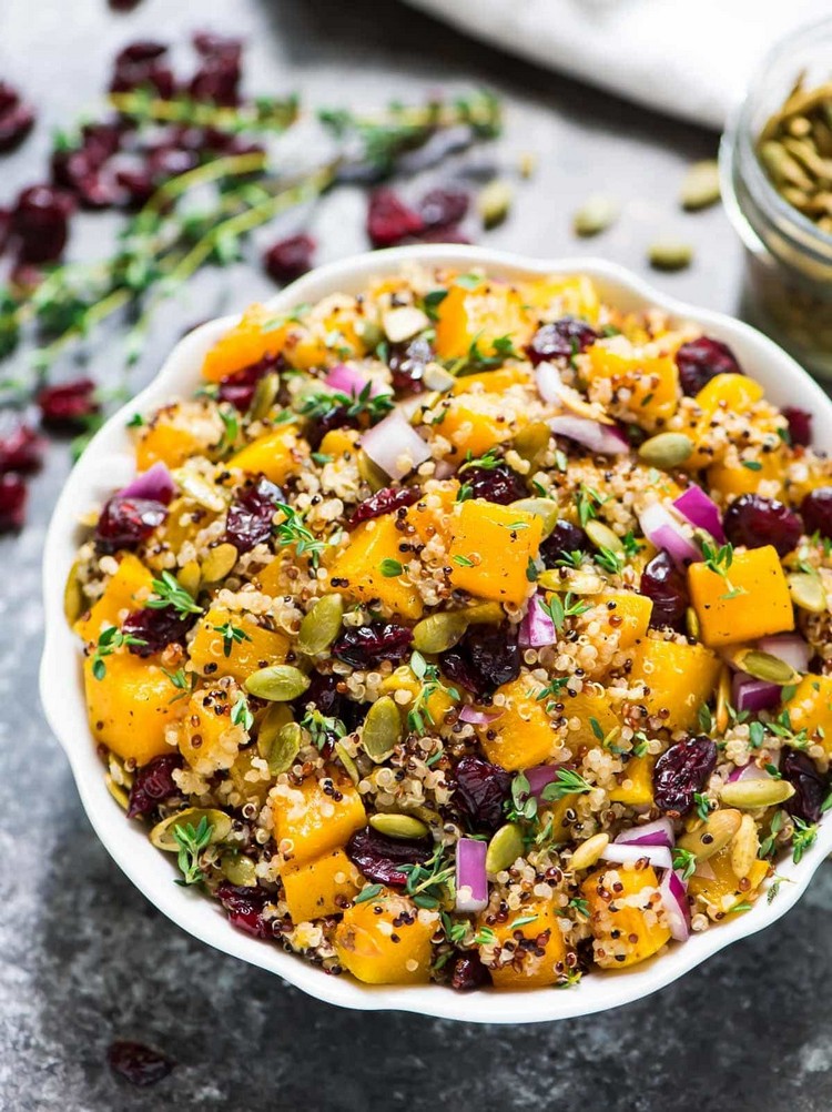 Quinoa-Salat mit Kürbis Herbst Salat Rezept