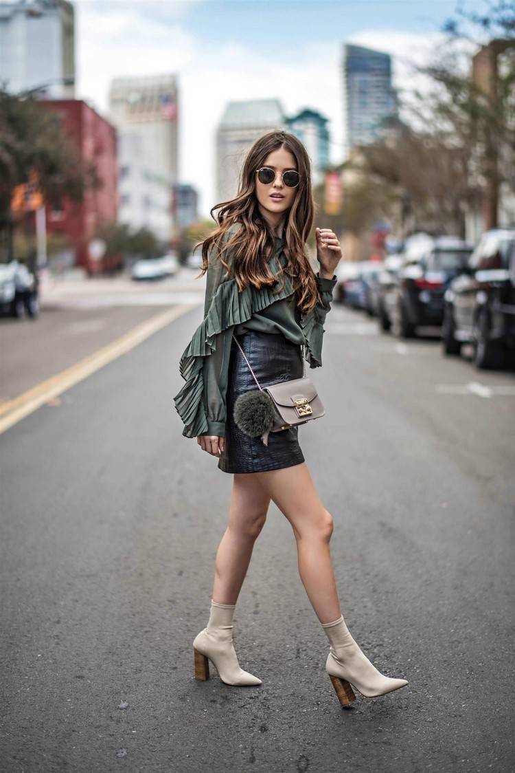 Sock boots combine mini skirt outfits for fall