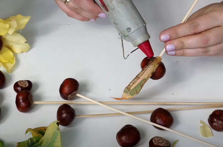 tinker with chestnut leaves glue with hot glue